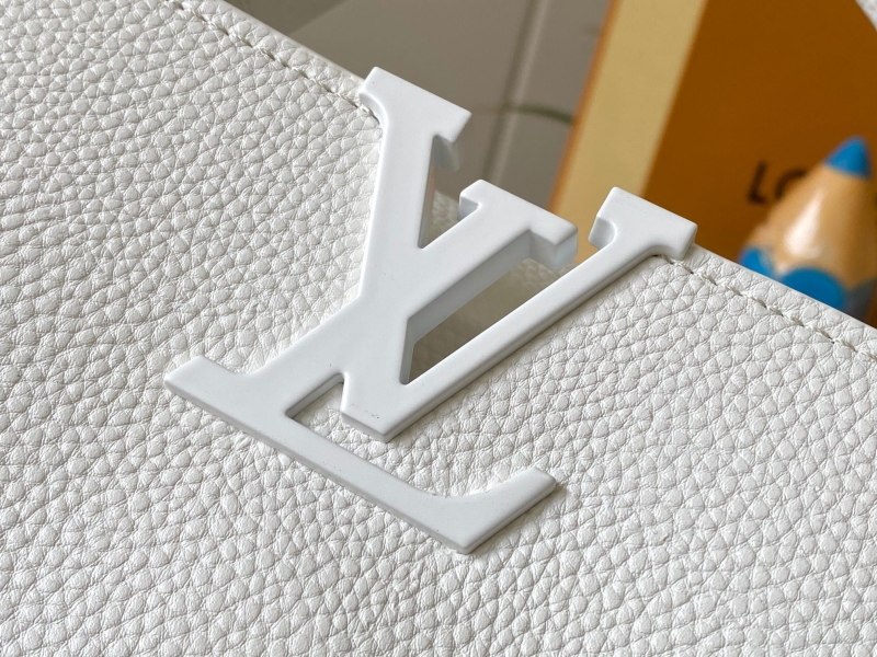 LV Capucines Bags